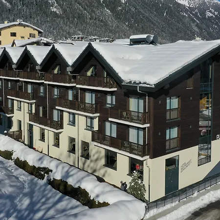 Planb - Living Отель