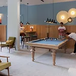 Hotel Planb - Living 3*