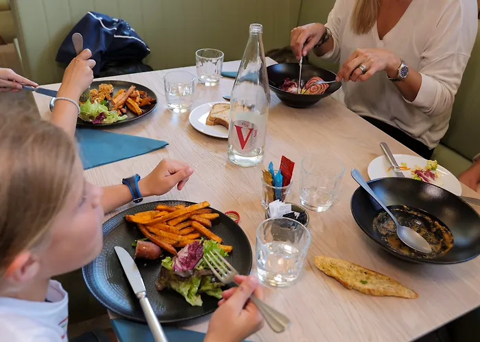 Отель Planb - Living 3*